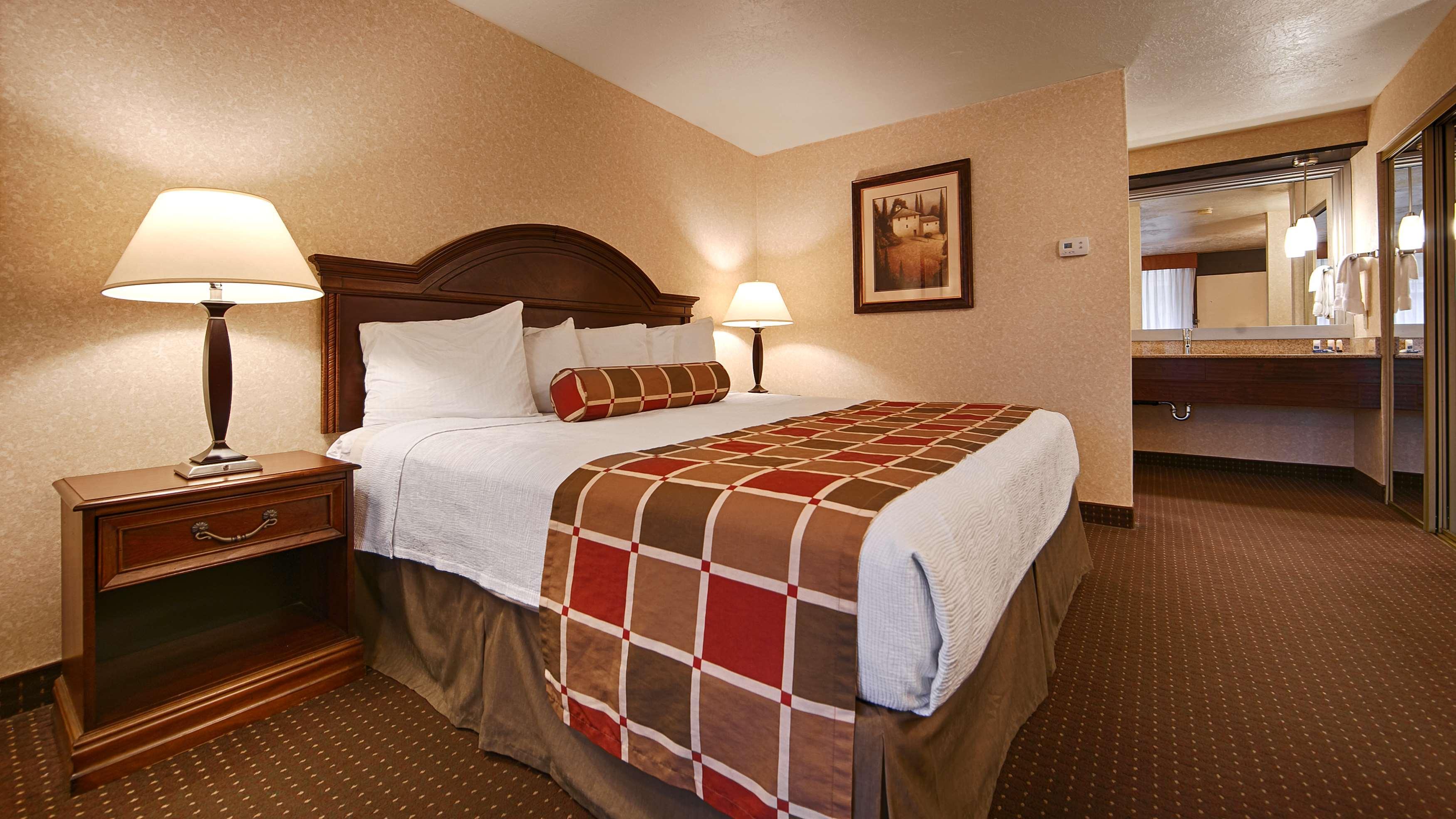 Best Western Plus Weston Inn Logan Exterior foto
